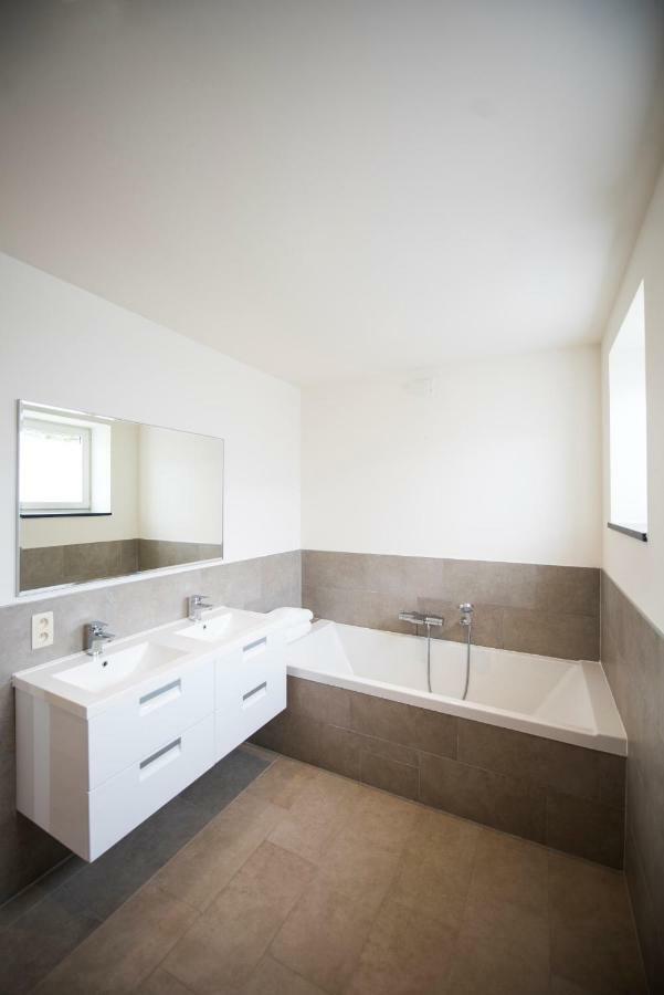 De Blauwe Hoeve Zwijndrecht Extérieur photo
